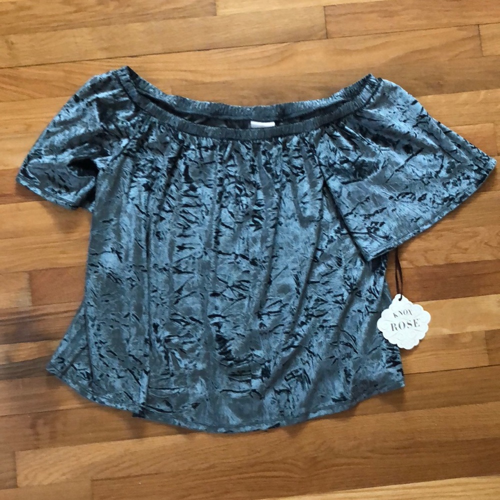 Knox Rose off the shoulder top